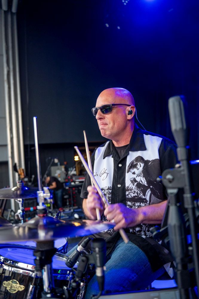 Craig Saunders — Drums, Vox